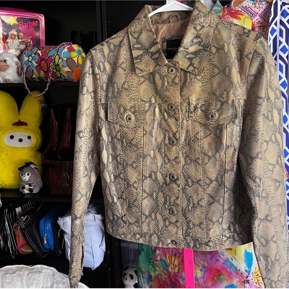 Snake Print Jacket - Picture 2 of 11